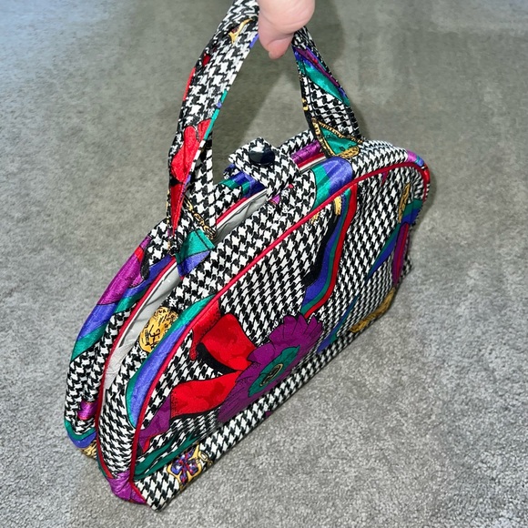 VTG Christian Dior Logo Cosmetic Case Travel Carry All Toiletry Makeup Bag Tote - Picture 6 of 12